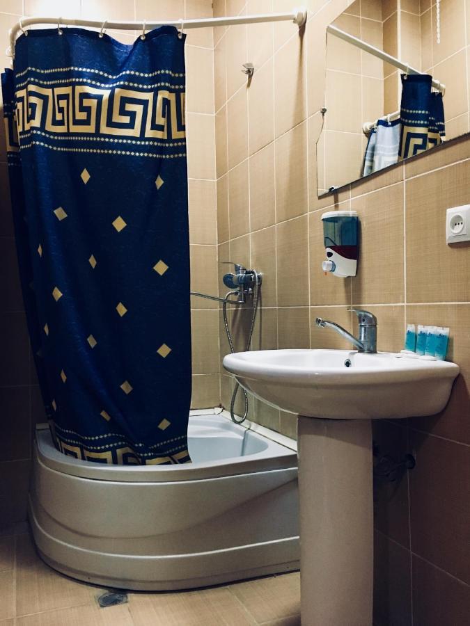 Hotel Nice Tbilisi Eksteriør bilde