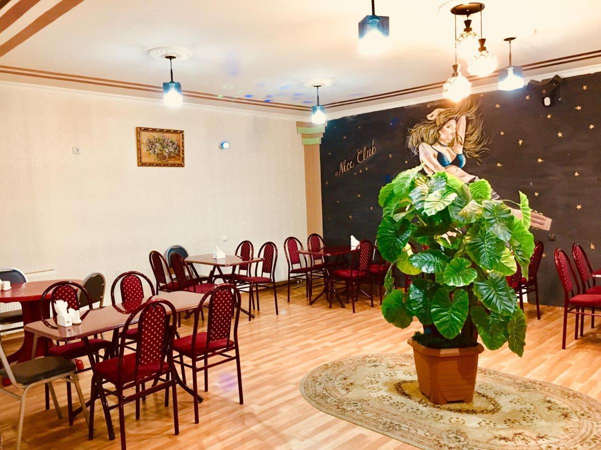 Hotel Nice Tbilisi Eksteriør bilde